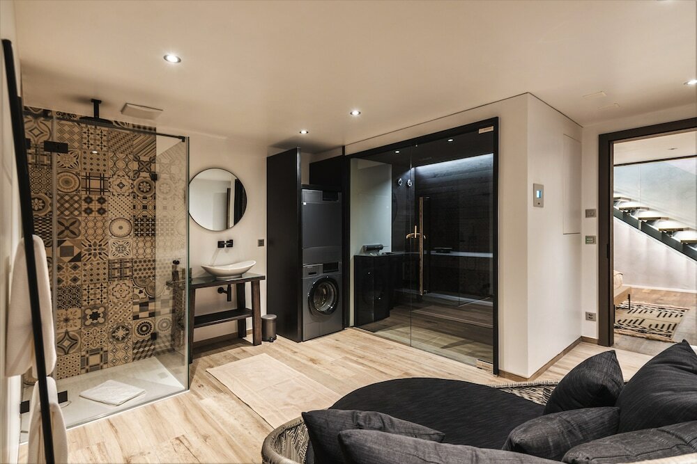 Фото Schloss Cottage - A Swiss Experience