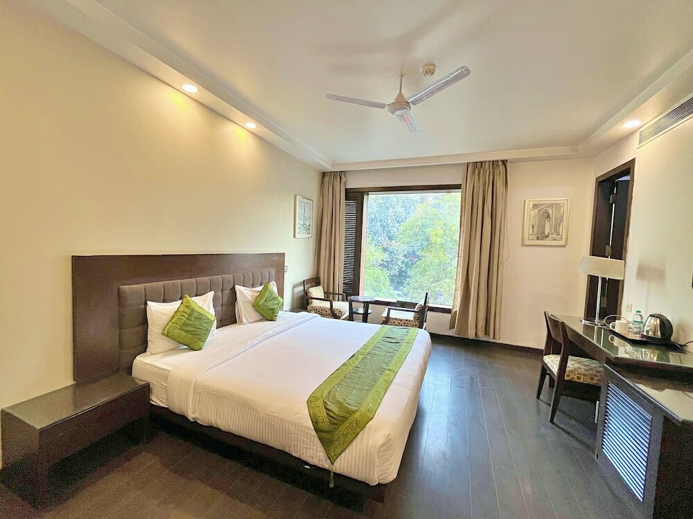 Фото Amber Inn by Orion Hotels