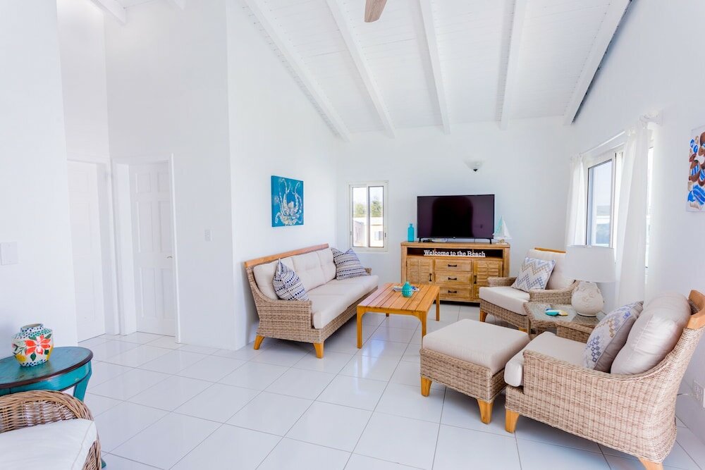 Фото Coralito Bay Suites & Villas