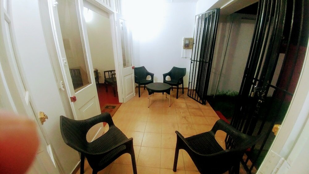 Фото Hsn Home Villa - Colombo