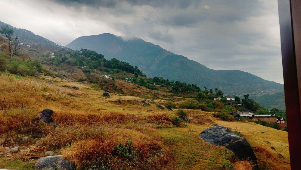 Фото Hotel Nirbana Heights