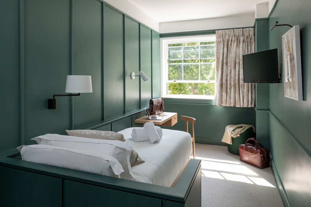 Фото The Goodenough Hotel London