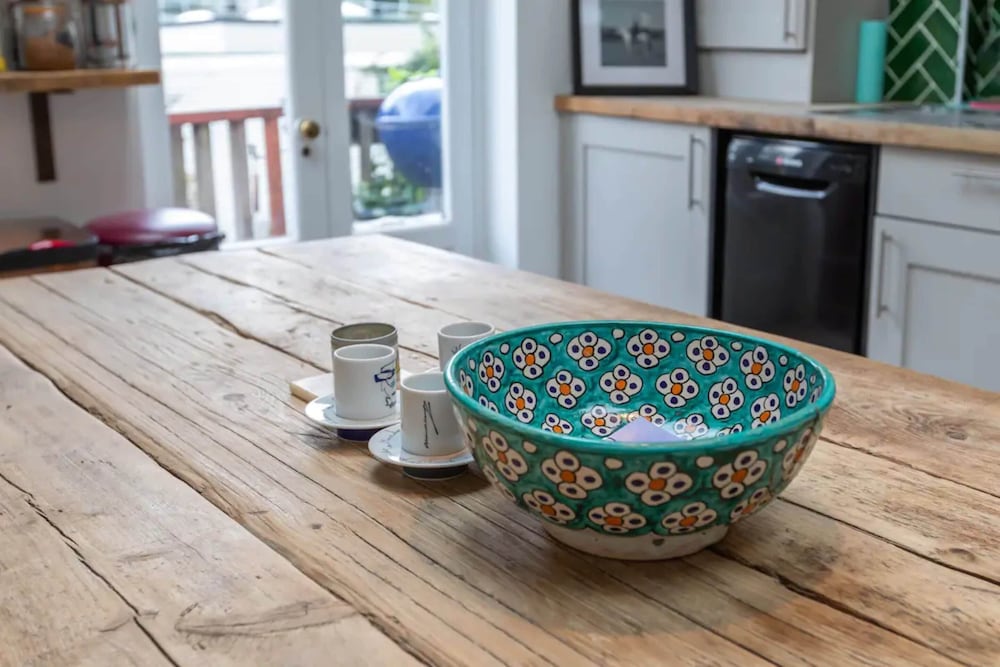 Фото Bright 2 Bedroom Flat in Lower Clapton