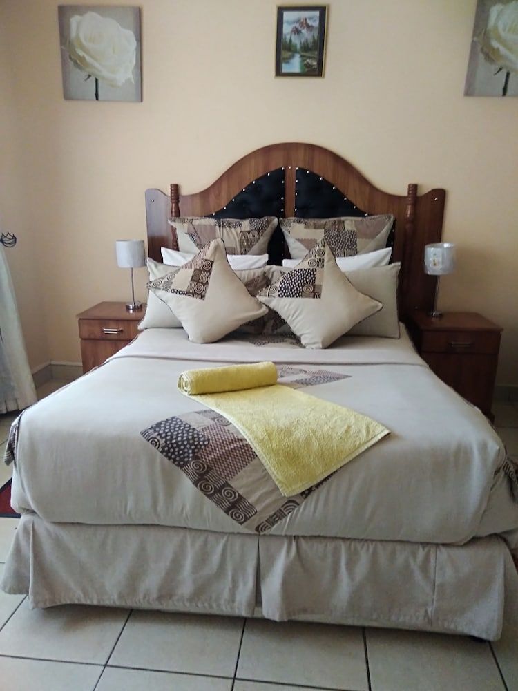 Фото Crown Inn Guest House