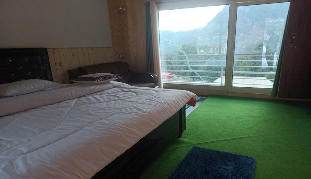 Фото Chopta Himrab Resort