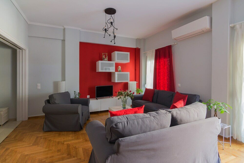 Фото Adorable 2 Bedrooms Apartment in Athens