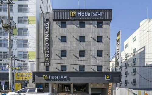 Гостиница Bucheon Renee в Пучхоне