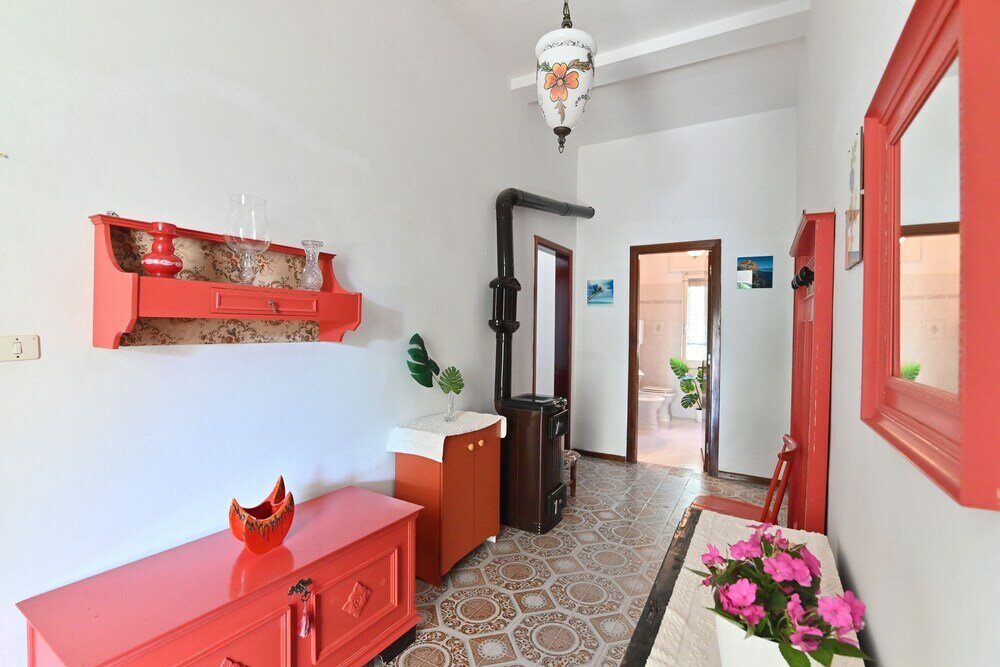 Фото IzzHome Colonial