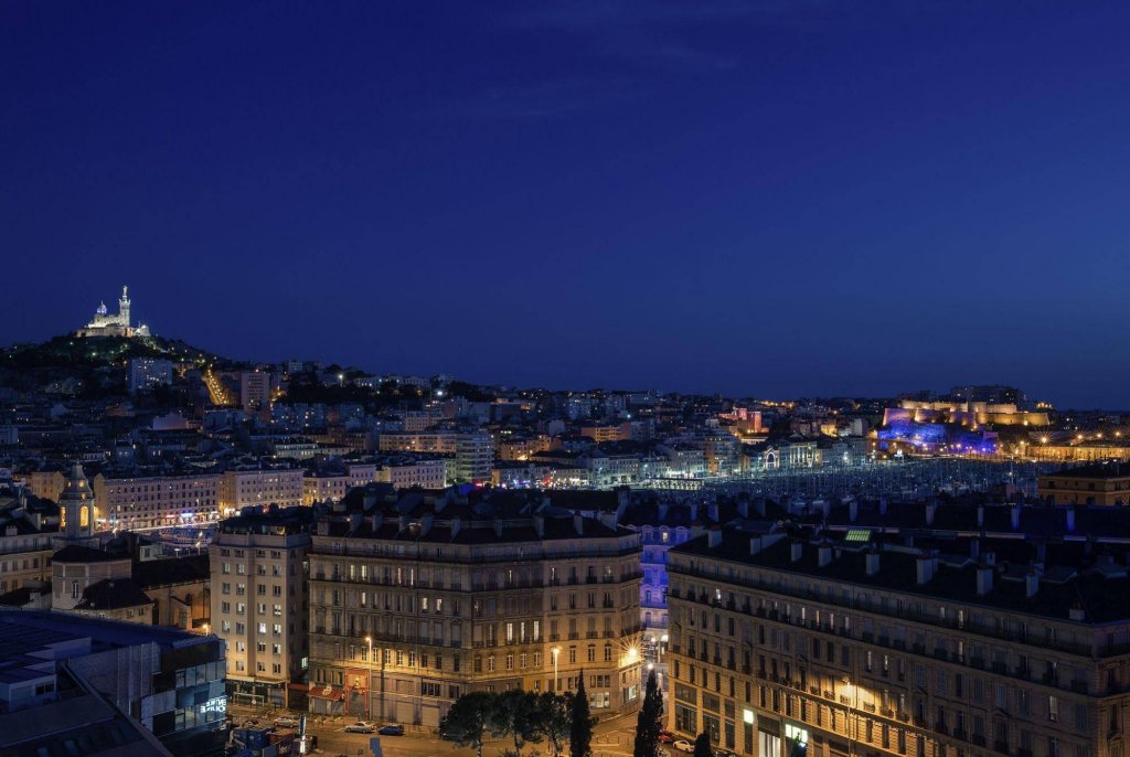 Фото B&b Hotel Marseille Centre Vieux Port