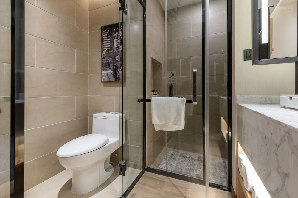 Фото Quality Hotel Chengdu