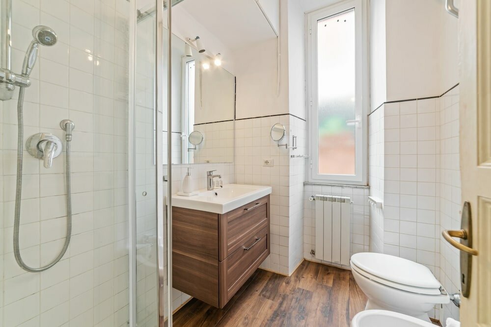 Фото Bright and Spacious Philbeach Garden Apartment