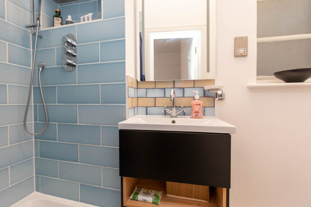 Фото Central 2 Bedroom Apartment Near Old Street