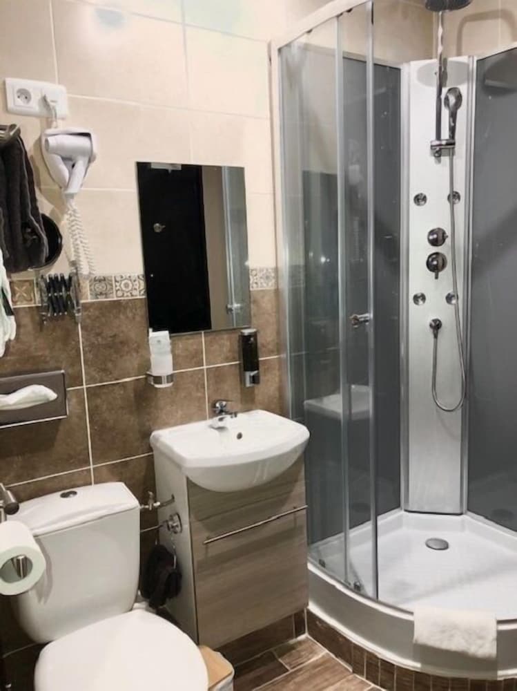 Фото Hôtel De Charme Le Provence