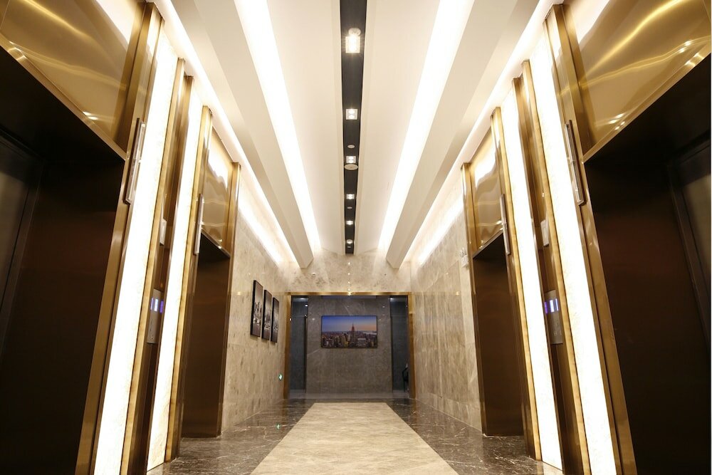 Фото Manhatton Hotel Guangxi Univeristy