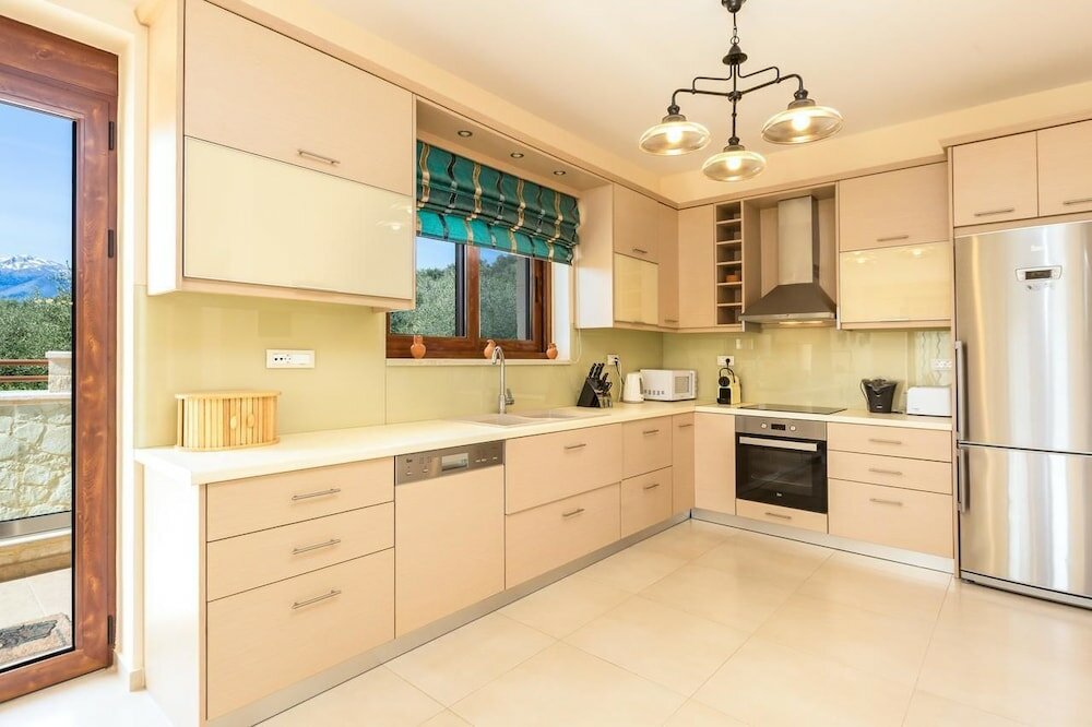 Фото Rodi Luxury Stone Villa