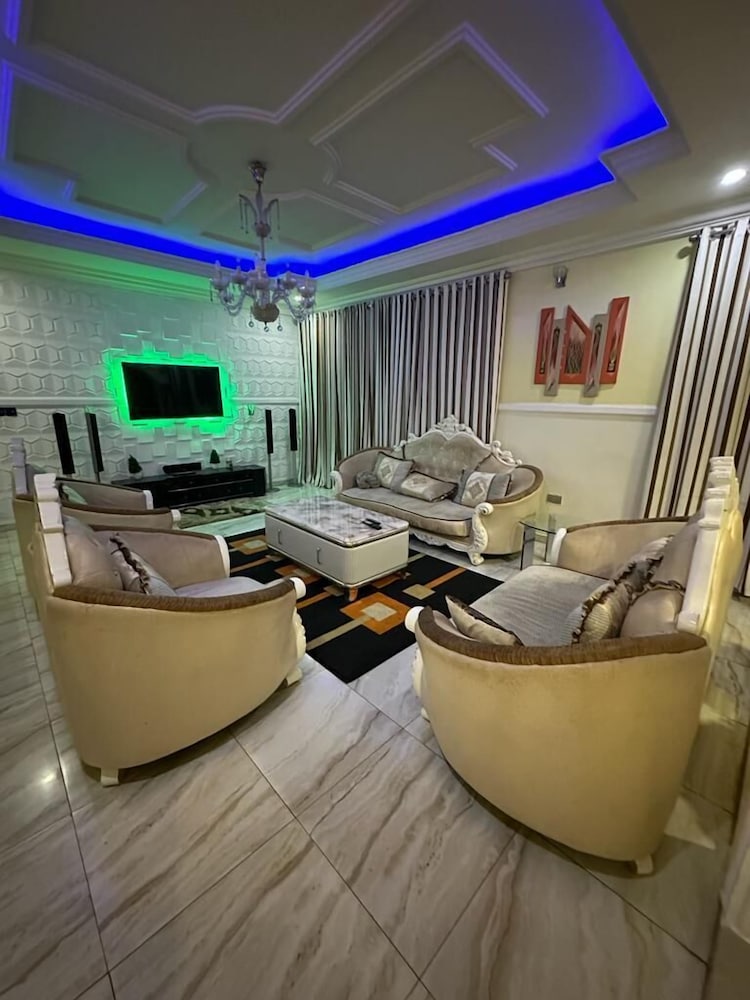 Фото Apo Resettlement Area