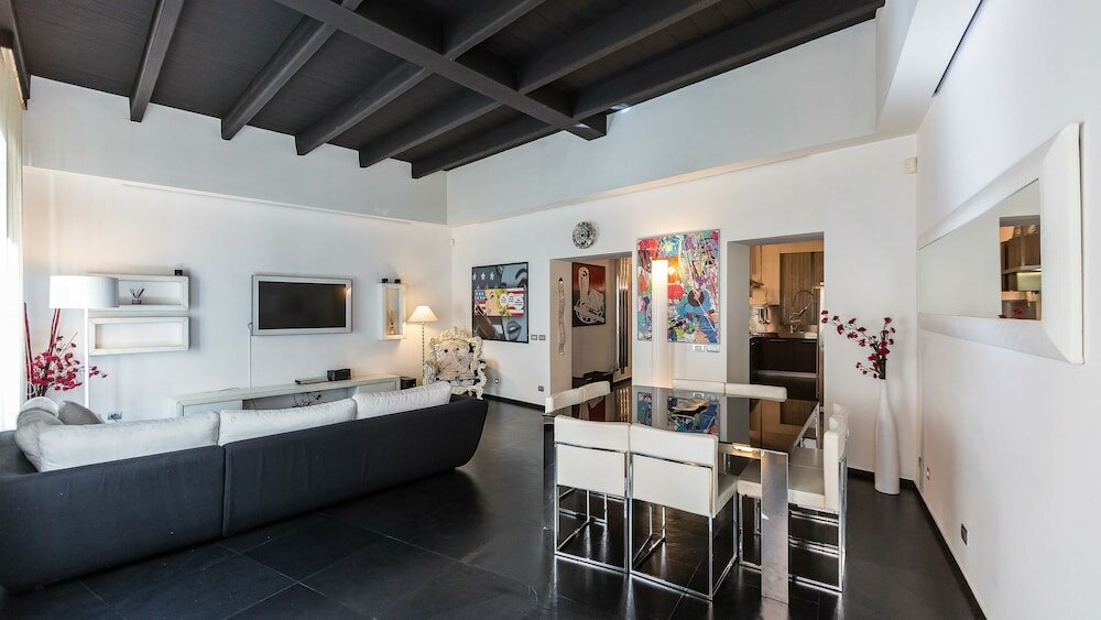 Фото Rental In Rome Cosmopolitan Hi-tech Luxury Apartment