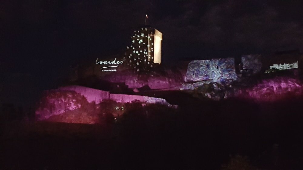 Фото Hotel Notre- Dame de France