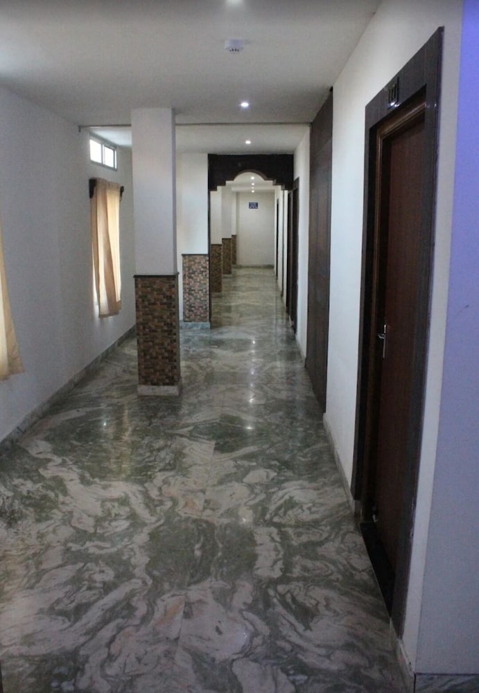 Фото Hotel Sanjivani Heritage