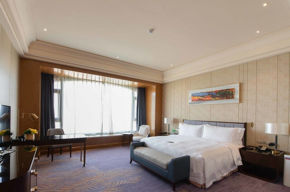 Фото Chateau Star River Qing Dao