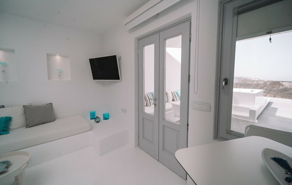 Фото Nelya Suites