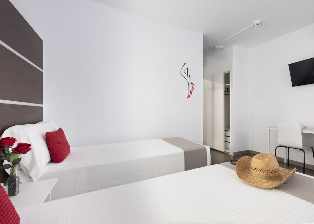 Фото Roisa Hostal Boutique