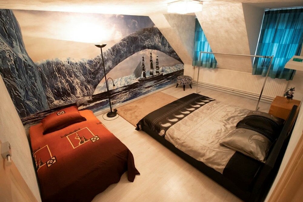 Фото Luxe Apartment - Near Town Hall