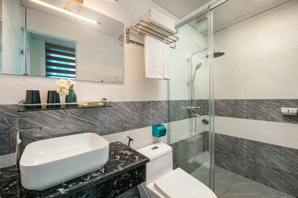 Фото Tunger Grand Hotel