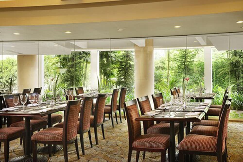 Фото Dongguan Mcb Lake Hotel