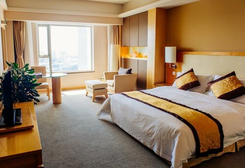 Гостиница Haiyue Jianguo Hotel в Вэйхае