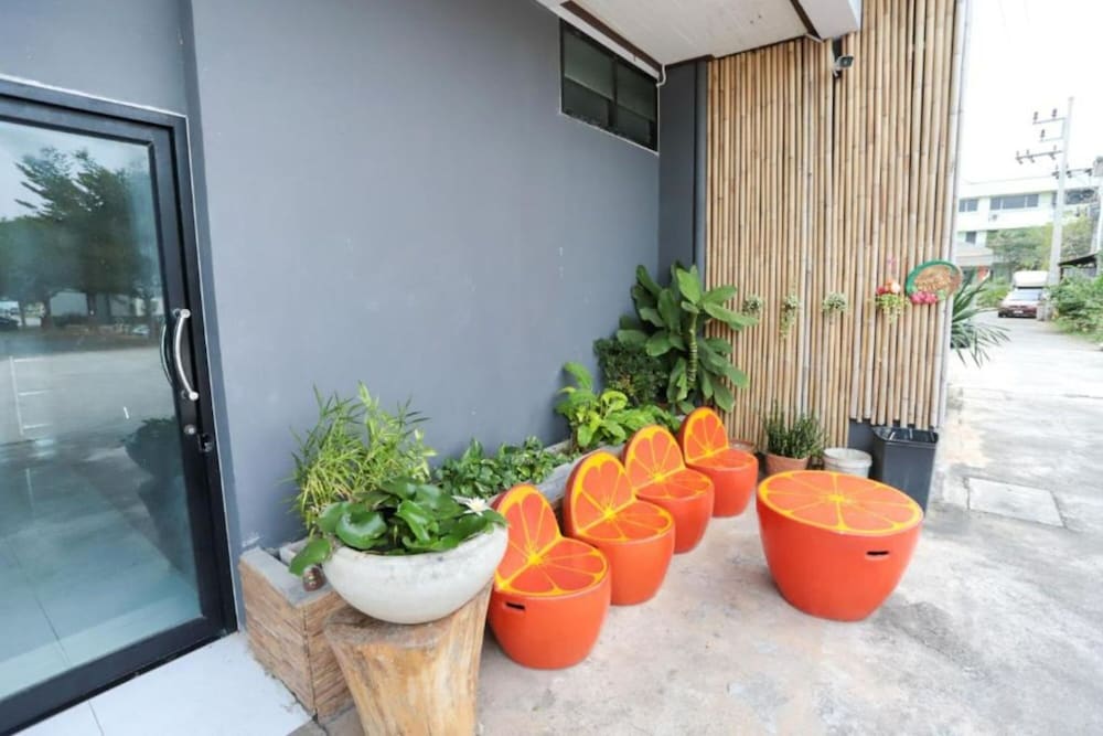 Фото C Tower Hotel