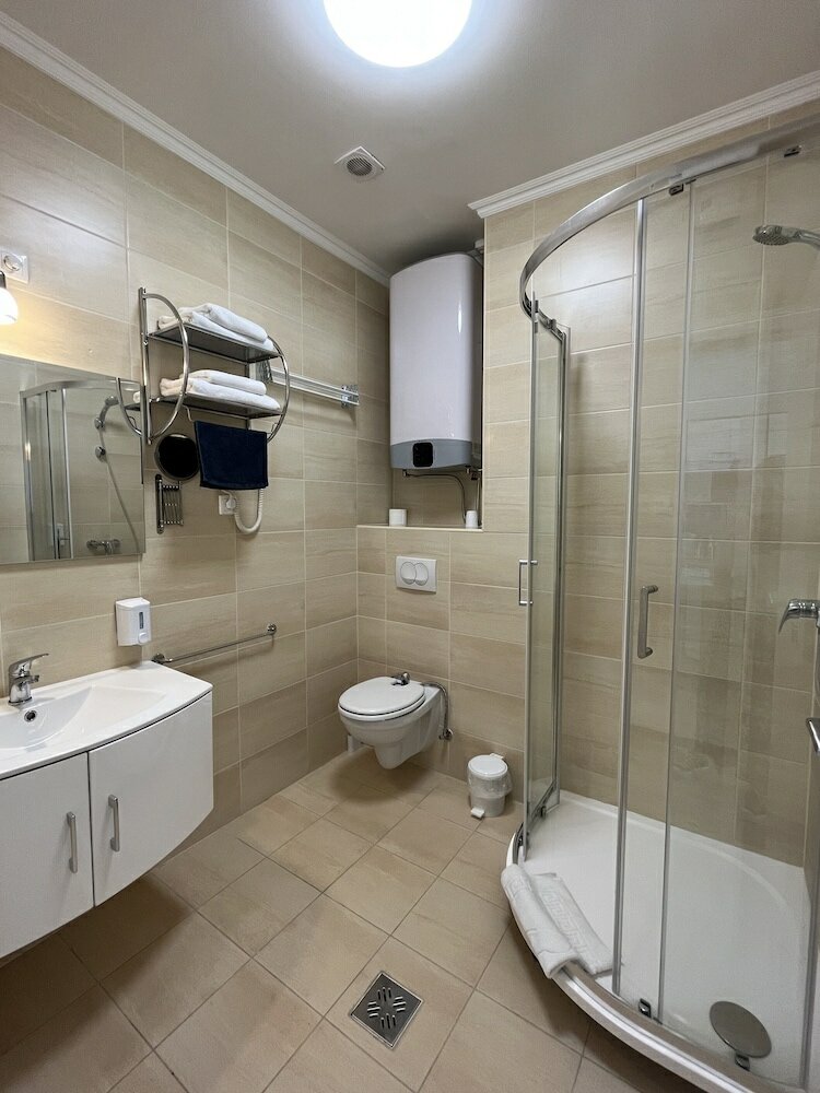 Фото Camille Apartments