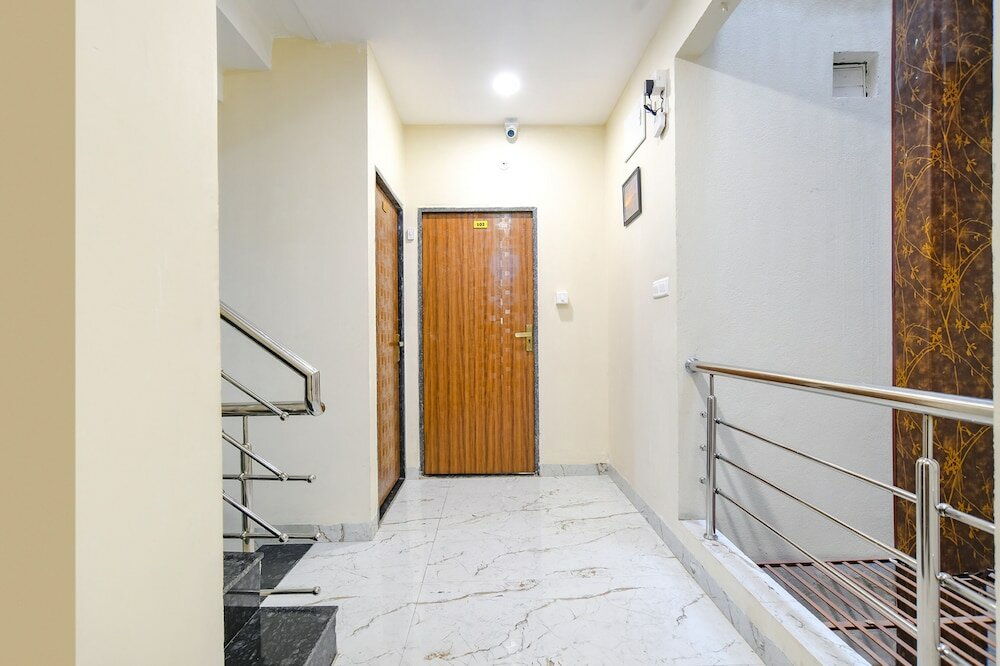 Фото Fabhotel Atharv