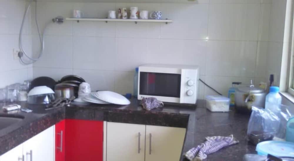 Фото Valencia Hospitality Service Apartments