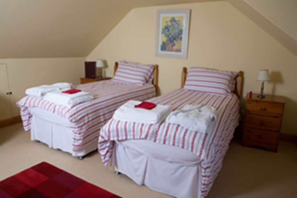 Фото Abbotshaw House - Farm B&b