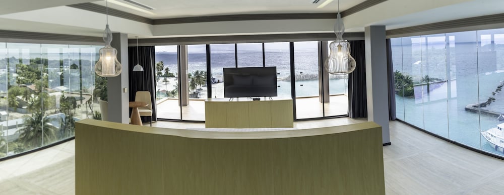 Фото Clarks Exotica Kamadhoo Maldives