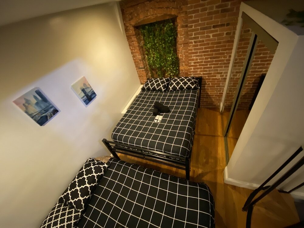 Фото 31 Street Broadway Hotel