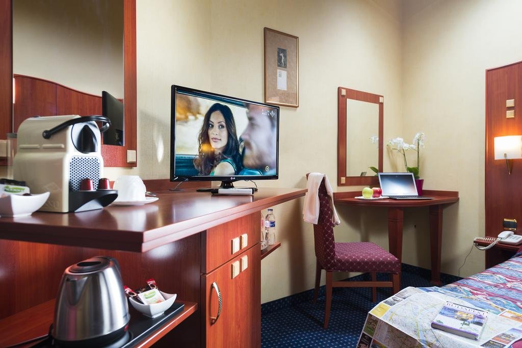 Фото Leo Panzio Hotel