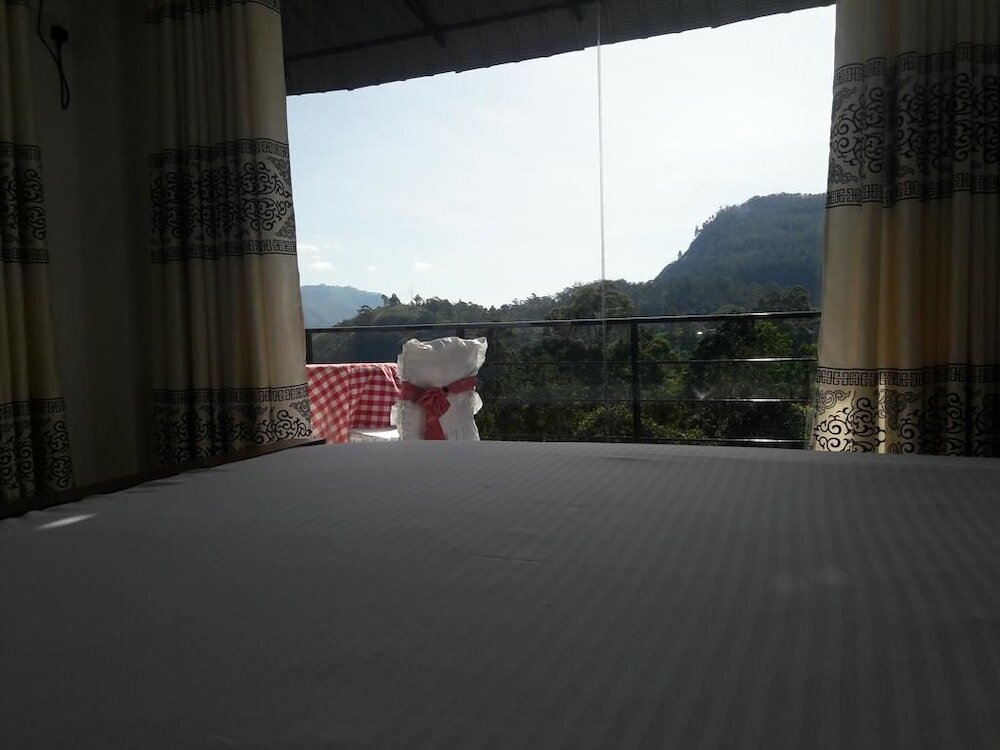 Фото The Onex Paradise Ella