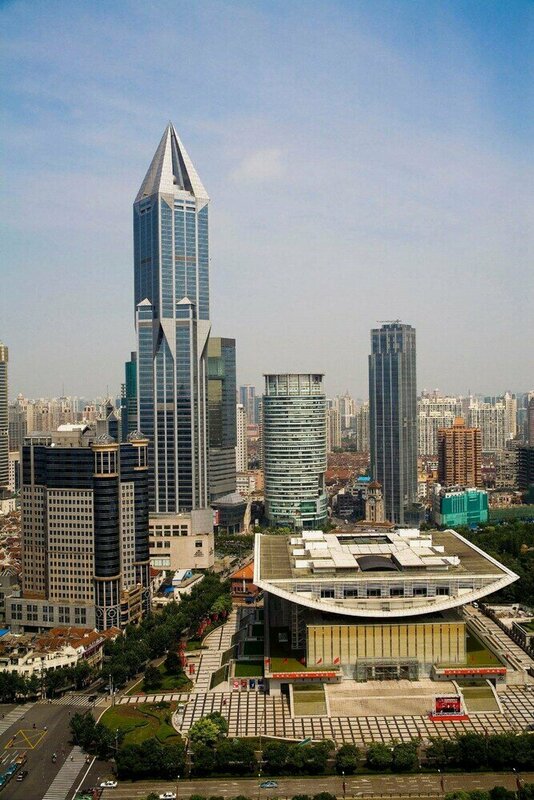 Гостиница Miju House Gubei-a small white building beside Shanghai oil painting sculpture institute в Шанхае