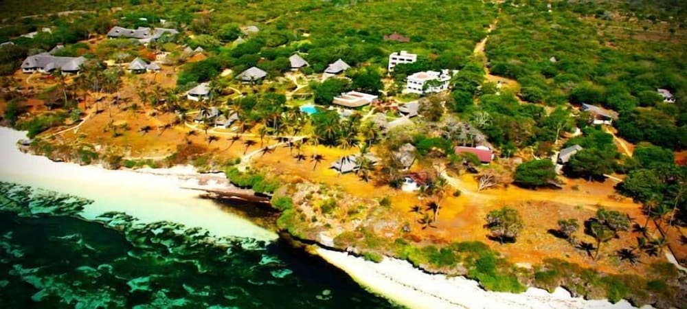 Фото HillPark Hotel - Tiwi Beach