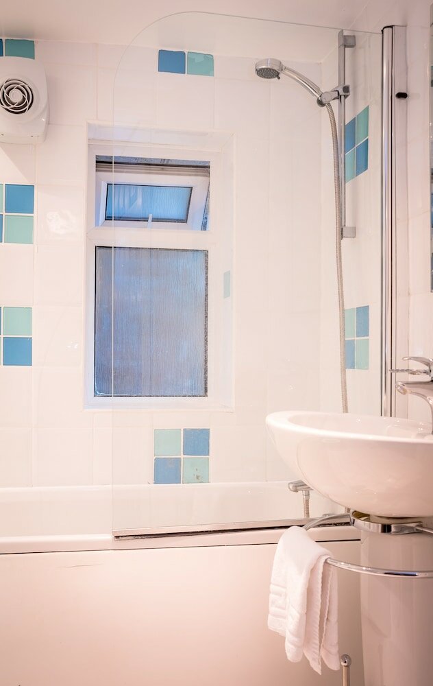 Фото Spacious 2 bedroom Apartment in Camden