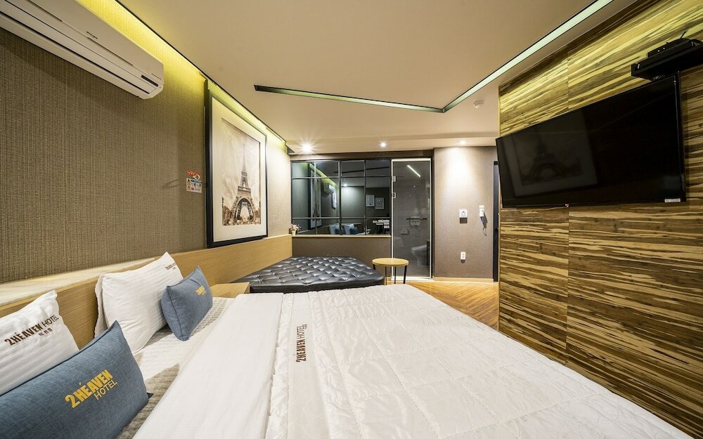 Фото Busan Deokcheon 2heaven