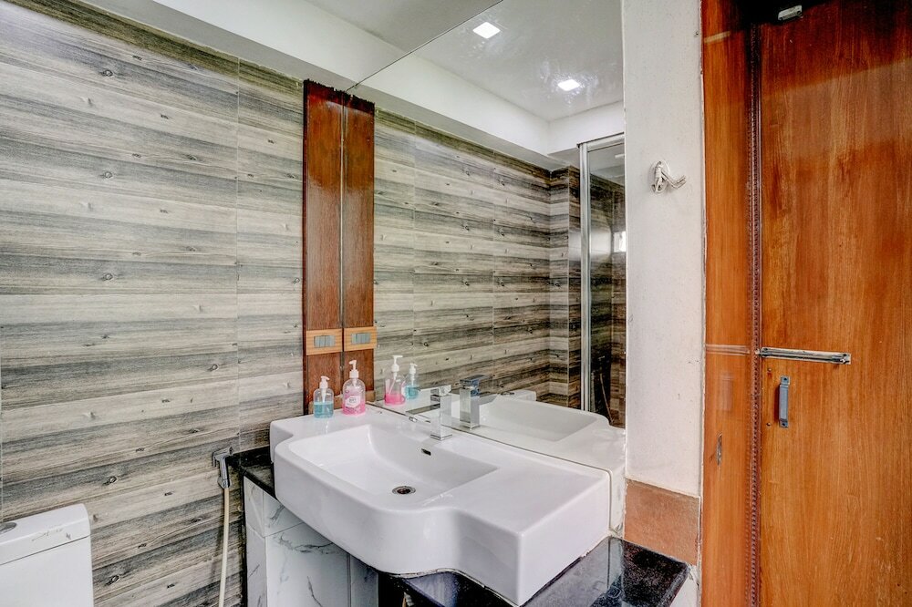 Фото Fabhotel Vardhan House