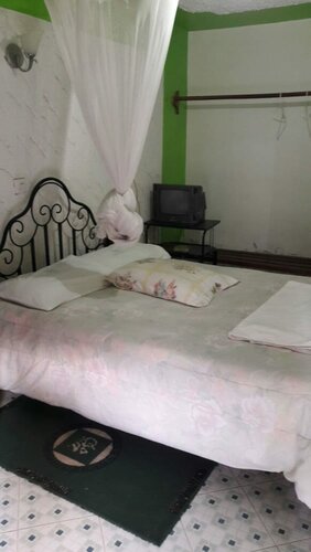 Гостиница Marlin Guest Resort в Накуру
