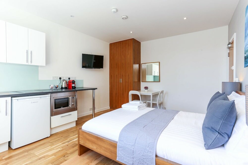 Фото Russell Square Serviced Apartments
