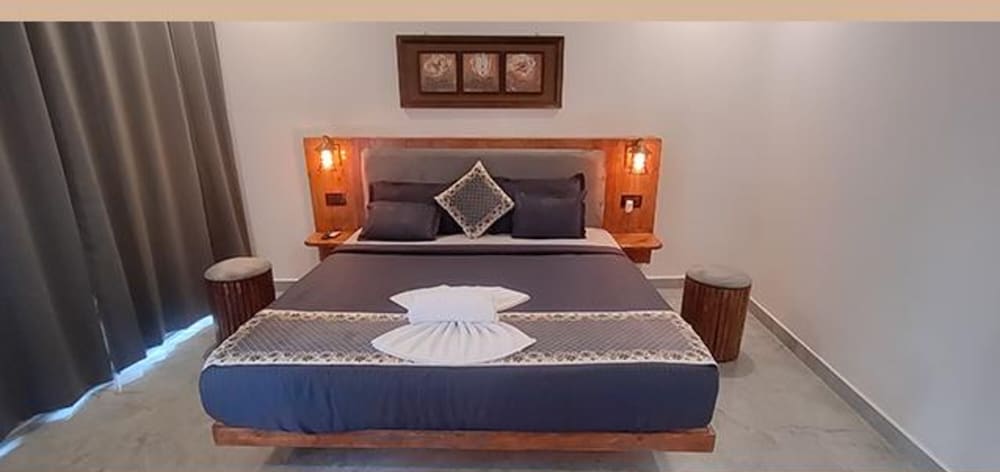 Фото Fabescape White Turtle Resort