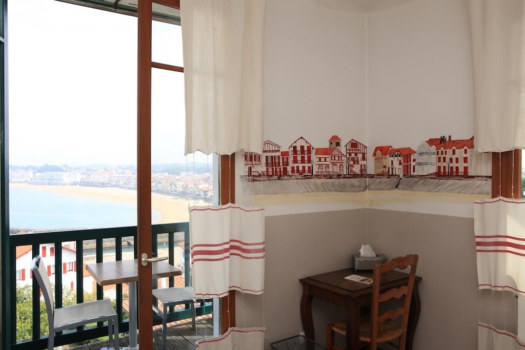 Фото Hotel Agur Deneri