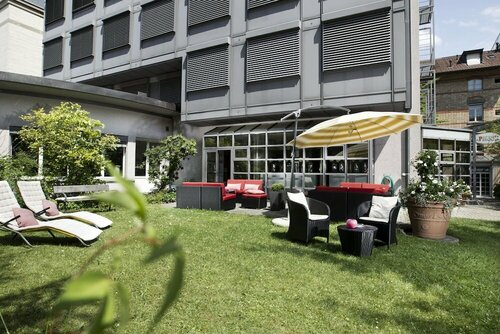 Гостиница Hotel La Pergola в Берне