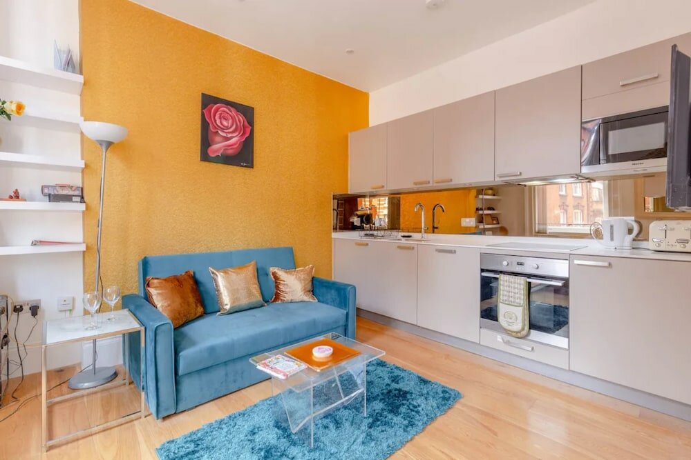 Фото Central & Cosy 1bd Flat - Soho